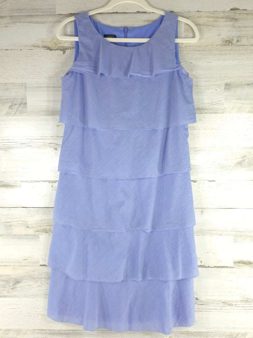 TALBOTS WOMEN`S SIZE 4 LIGHT BLUE LAYERED SLEEVELESS DRESS KNEE LENGTH *(FLAWS)*